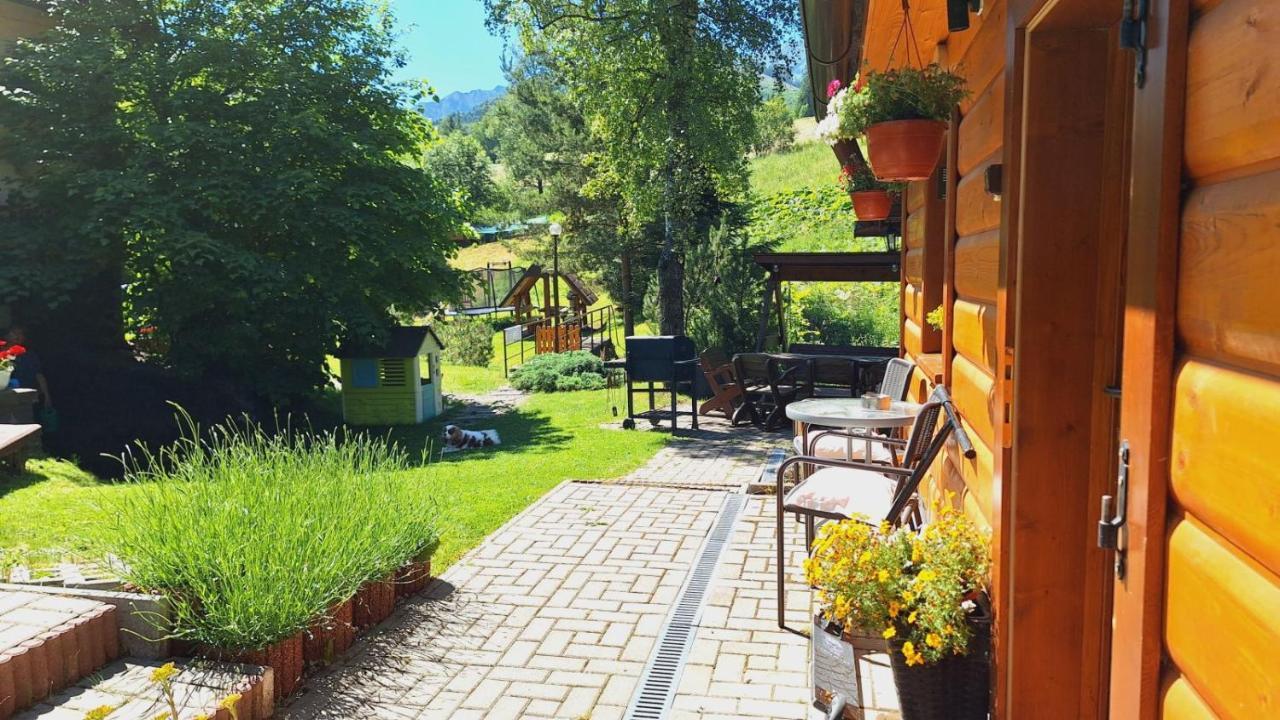 Holiday House Daniela Zdiar Exterior photo